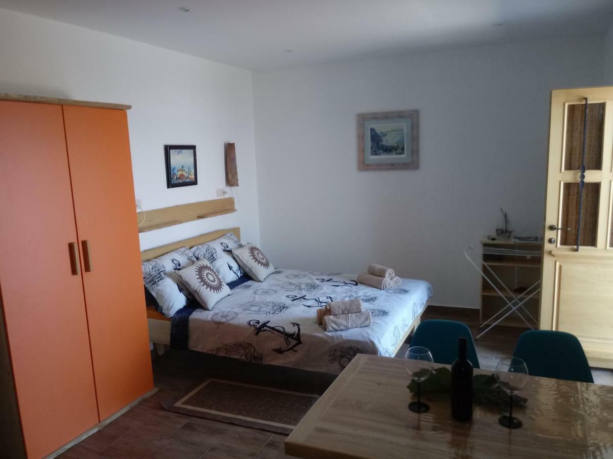 Apartments Blue & Green Moscenicka Draga Bagian luar foto
